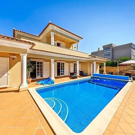 Vale Do Garrao Sleeps 8 Pool Wifi