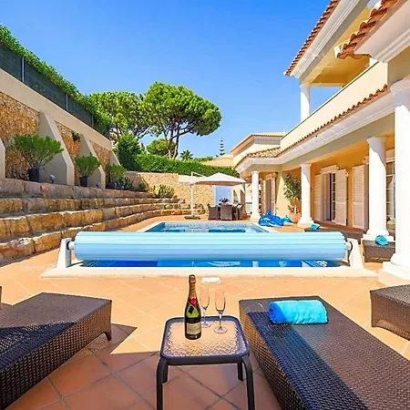 Vale Do Garrao Sleeps 8 Pool Wifi Quinta do Lago